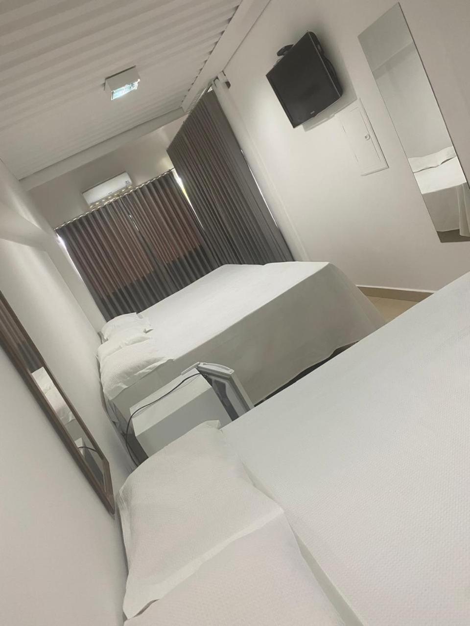 Pousada Suites Do Lago Capitólio 外观 照片